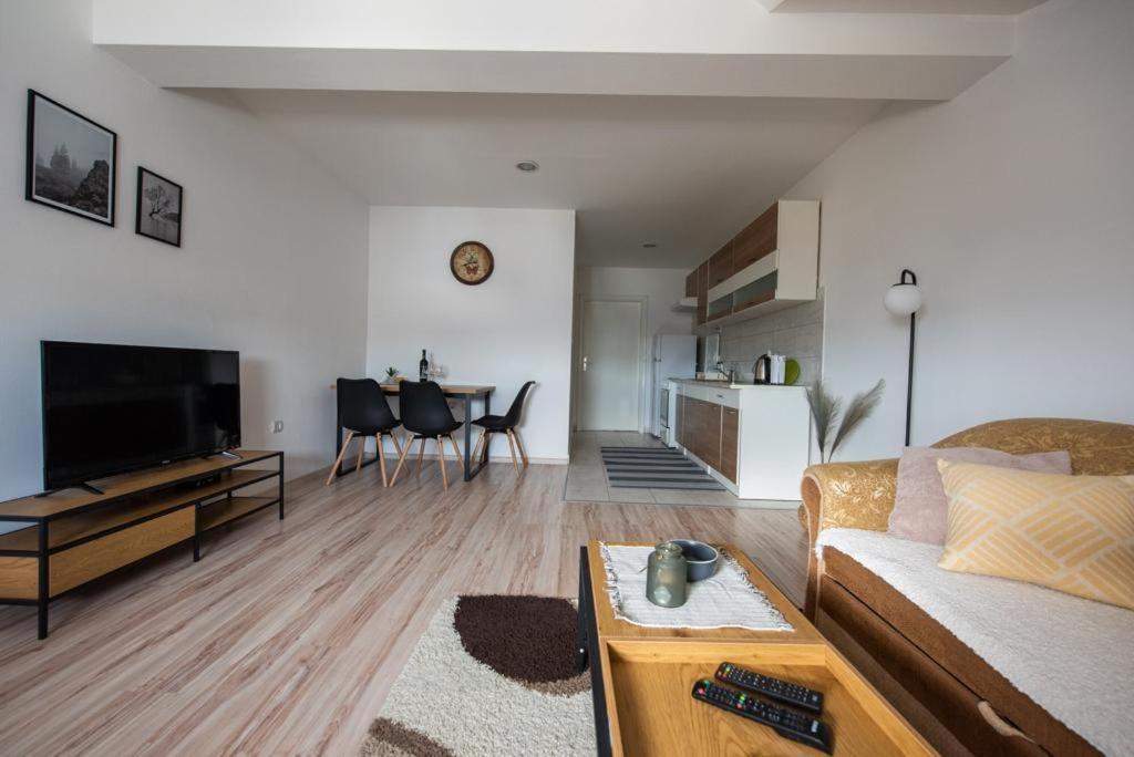 Apartman Luca Livno Exteriör bild